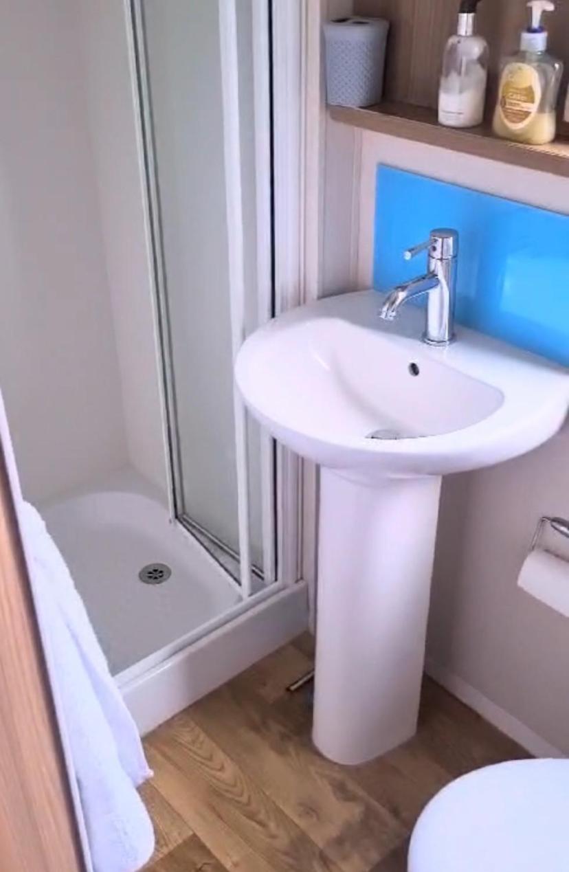 Cosy, Coastal Themed Holiday Home, Rockley Park, Poole, Dorset Экстерьер фото